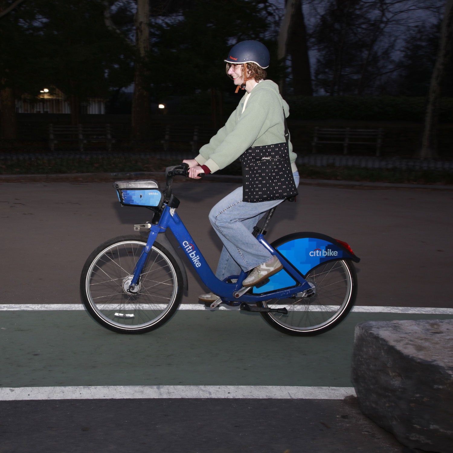 Musette Crossbody Bag in Visi-Hemp