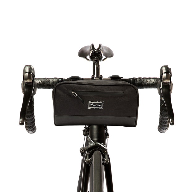Domino Handlebar Bag on bike - Po Campo color:black ripstop;