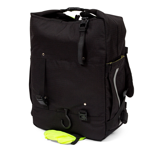 Bedford Backpack Pannier back view | color:black ripstop;